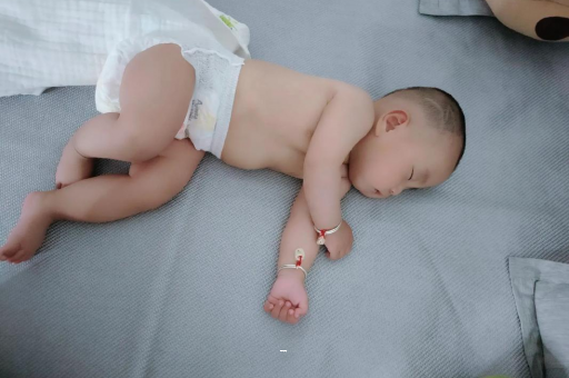 昆明宝宝短发型女